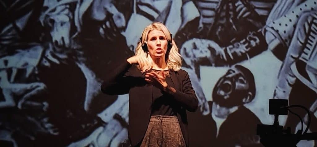 Cosa fa davvero un interprete LIS? L’esperienza di ANIOS alla SSML Carlo Bo di Firenze